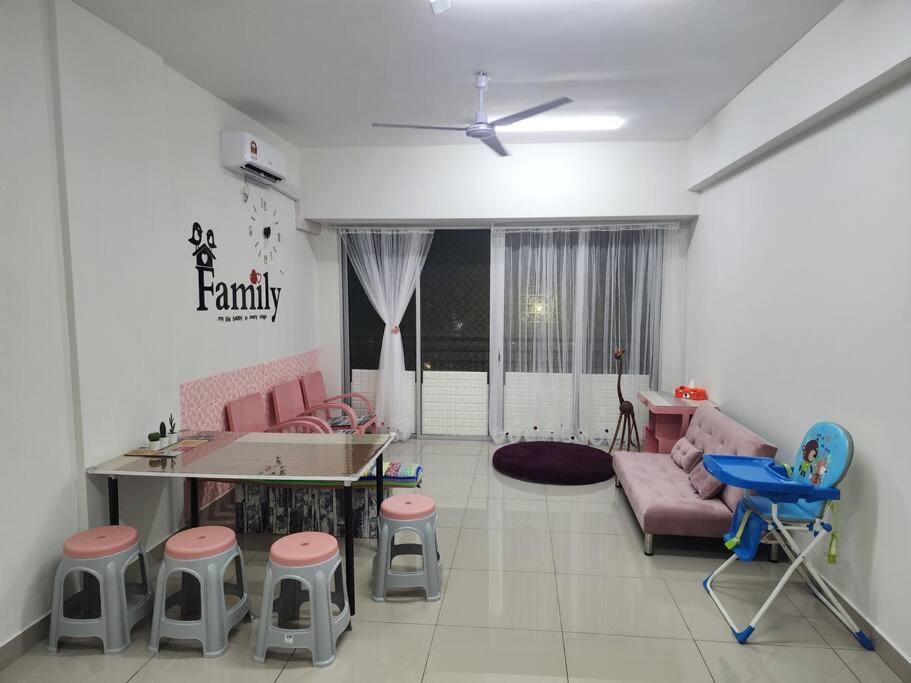 Cozy Familee Homestay Simpang Ampat  Εξωτερικό φωτογραφία